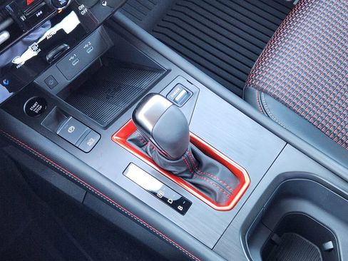 New 2026 Nissan Kicks SR w/ Cold Weather Package image 15