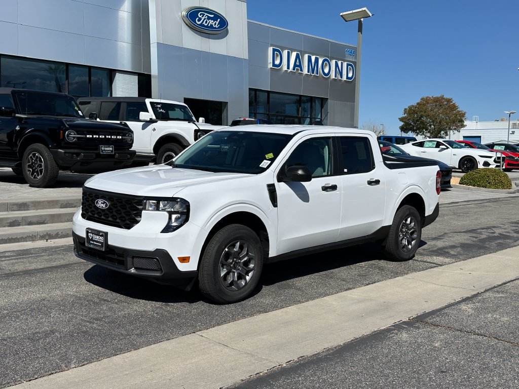 New 2026 Ford Maverick XLT AWD/4WD image 2