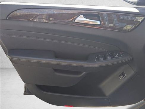 Used 2014 Mercedes-Benz ML 350 4MATIC image 9