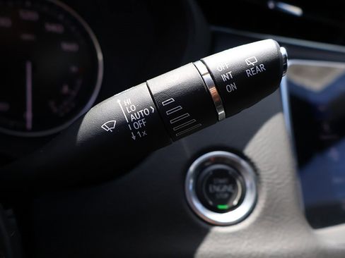 Used 2023 Cadillac XT4 Sport image 54