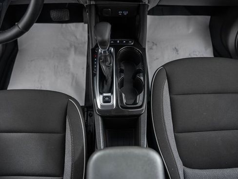 Used 2025 Chevrolet TrailBlazer LT w/ LT Cold Weather Package image 24