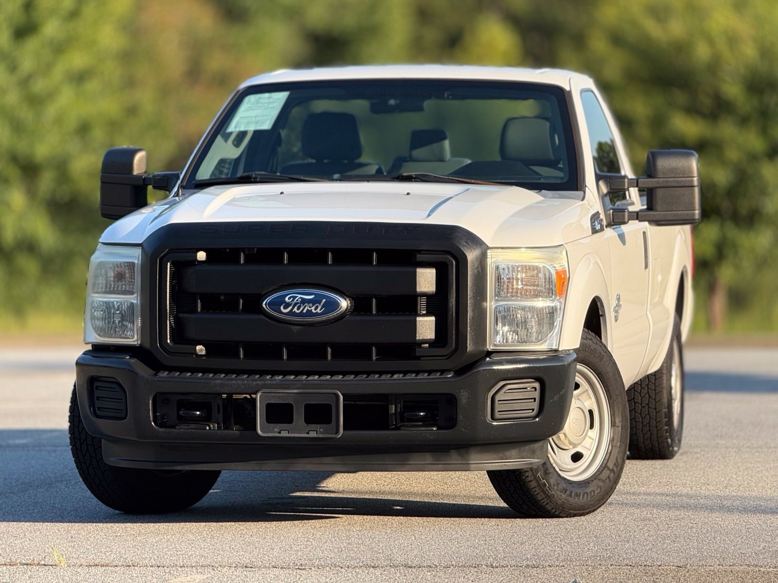 Used 2011 Ford F250 XL RWD image 2