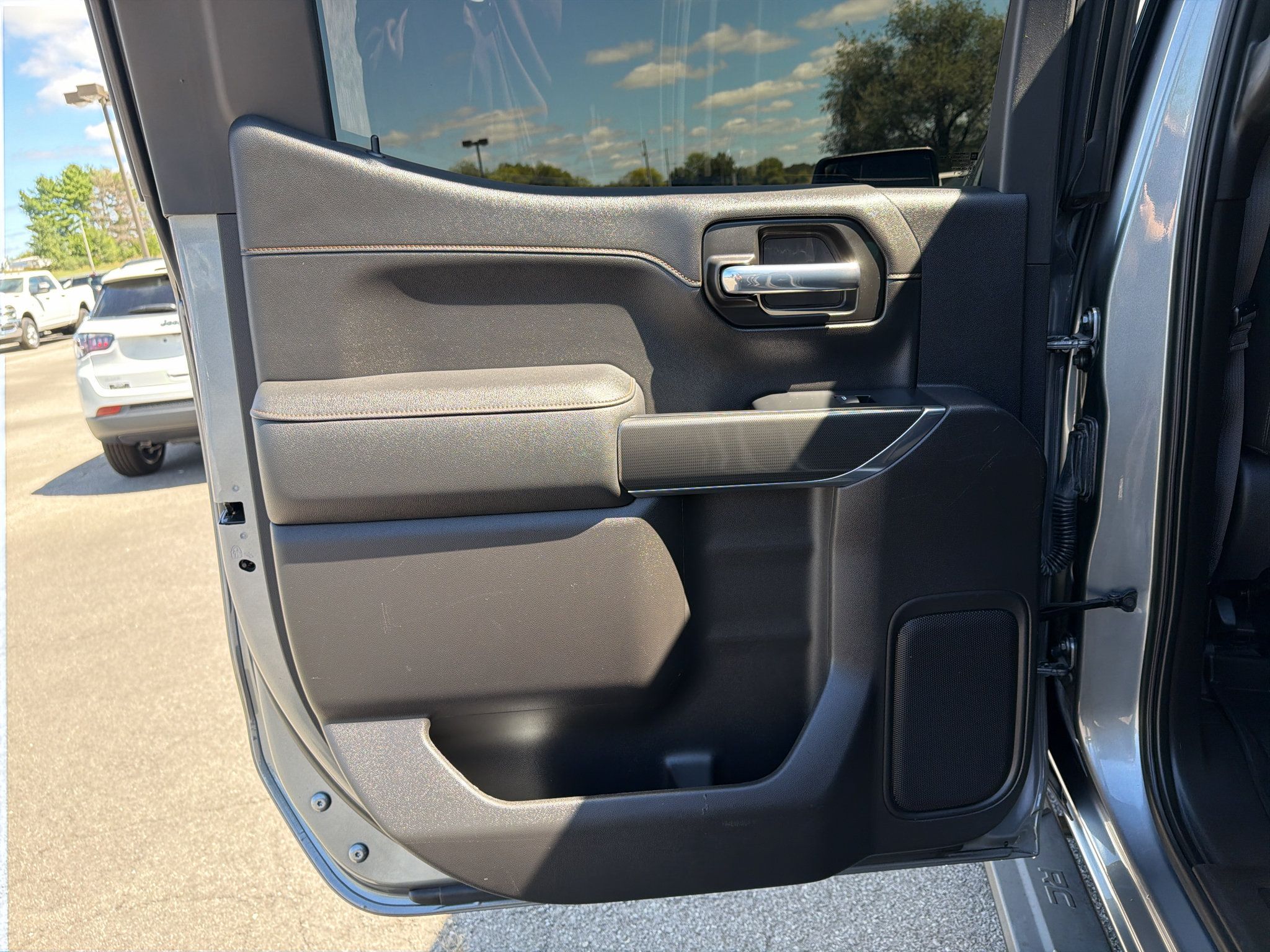 Used 2021 GMC Sierra 1500 AT4 AWD/4WD image 28