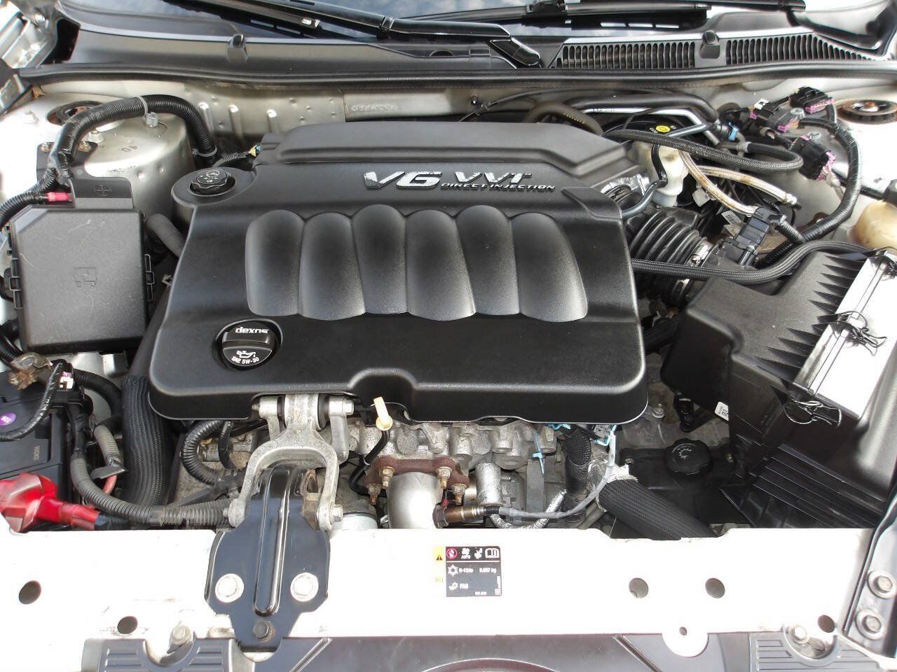 Used 2013 Chevrolet Impala LTZ FWD image 24