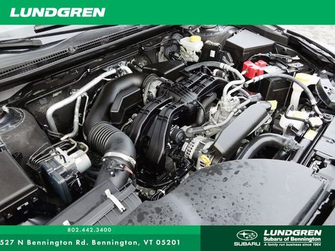 Used 2023 Subaru Outback Premium image 38