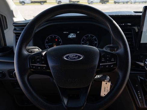 Used 2024 Ford Transit 350 XLT RWD image 30