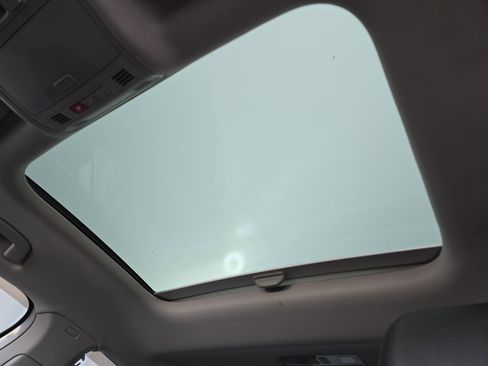 Used 2019 Volkswagen Jetta SEL image 29