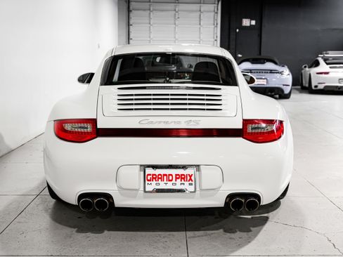 Used 2012 Porsche 911 Carrera 4S image 4