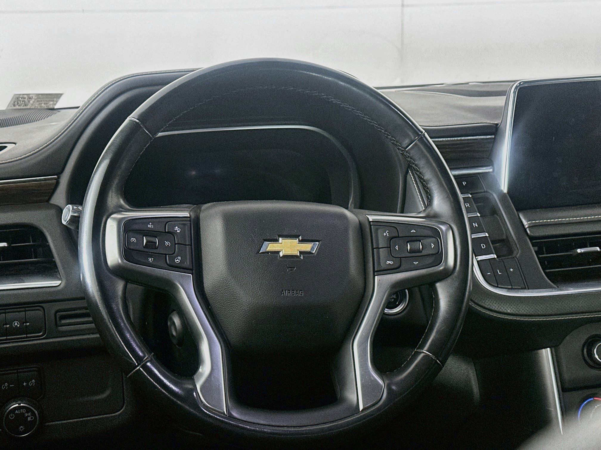 Used 2023 Chevrolet Tahoe Premier RWD image 17