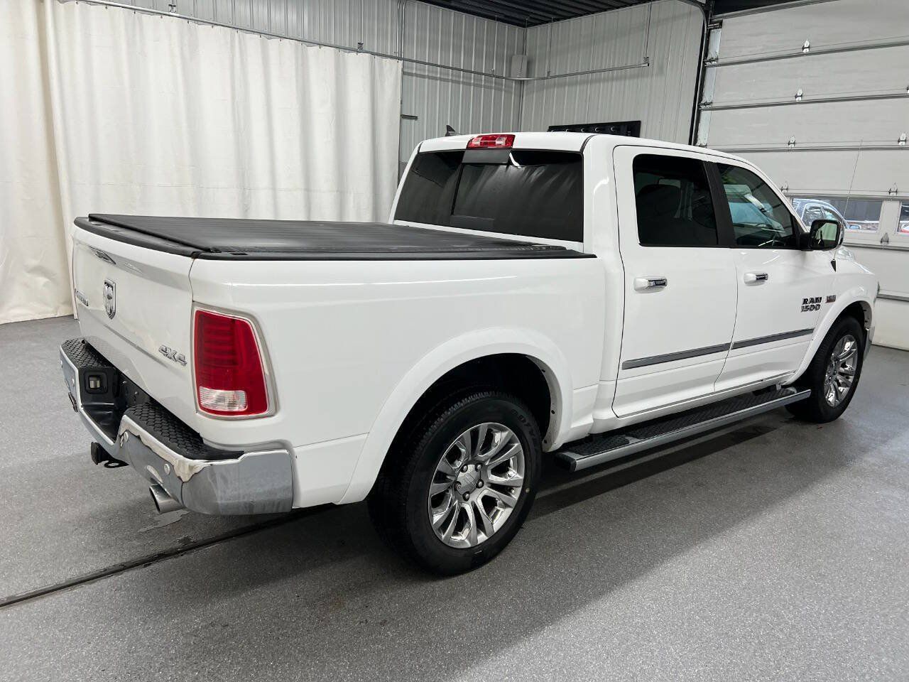 Used 2015 RAM 1500 Limited AWD/4WD image 4