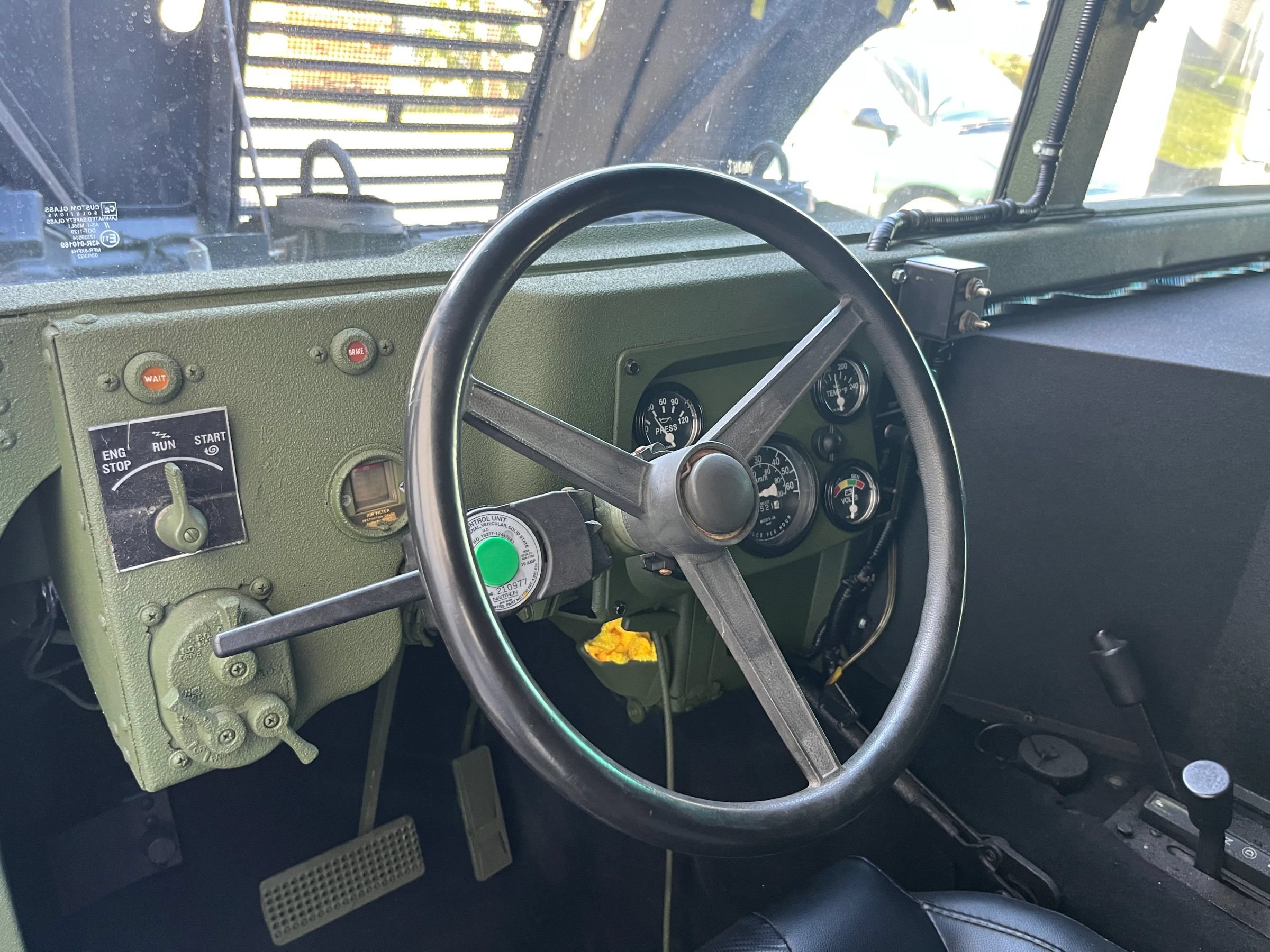 Used 1998 HUMMER H1 image 14