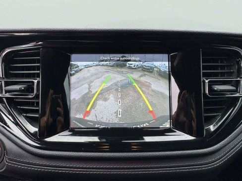 Used 2022 Dodge Durango GT RWD image 33