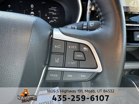 Used 2023 Toyota Highlander Limited image 20