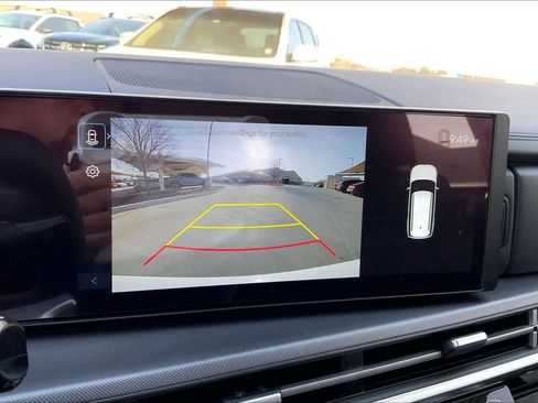 Used 2025 Hyundai Santa Fe SEL image 29