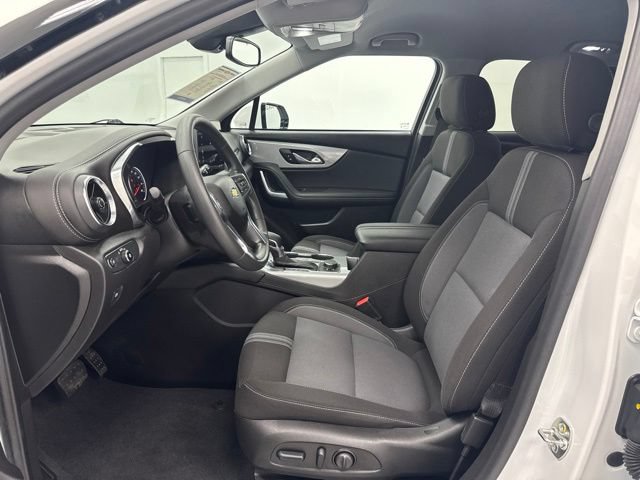 Used 2024 Chevrolet Blazer LT w/ Convenience Package FWD image 22