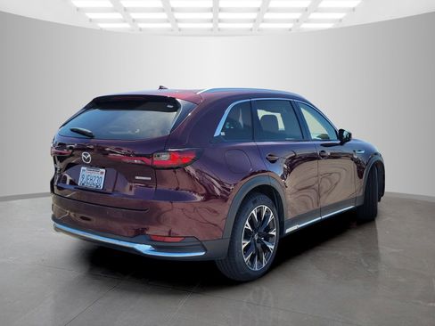 Used 2024 MAZDA CX-90 Plug-In Hybrid w/ Premium Pkg AWD/4WD image 4