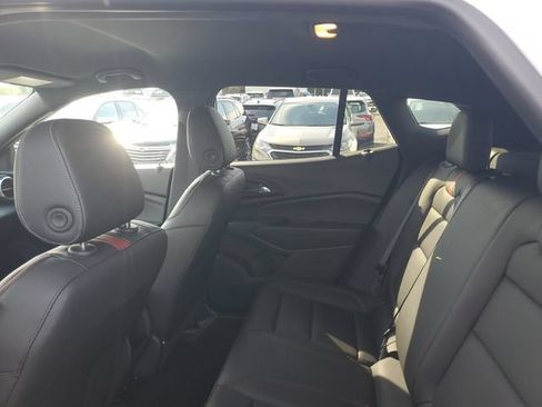 Certified 2025 Chevrolet Trax RS w/ Driver Confidence Package FWD image 8