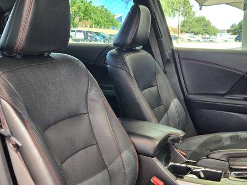Used 2017 Honda Accord Sport Special Edition image 31