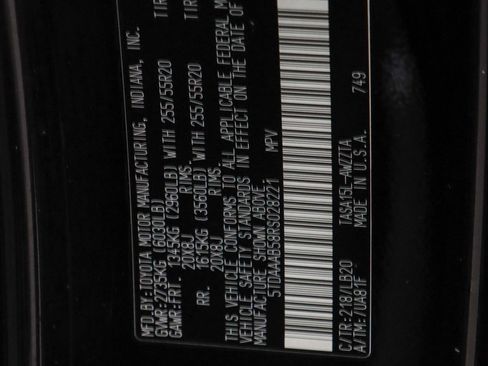 Used 2024 Toyota Grand Highlander AWD image 37