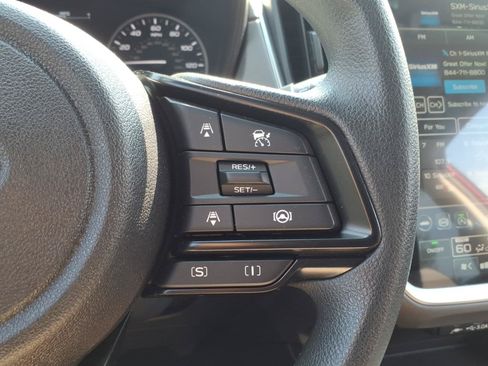 Certified 2025 Subaru Crosstrek 2.5i Premium AWD/4WD image 17