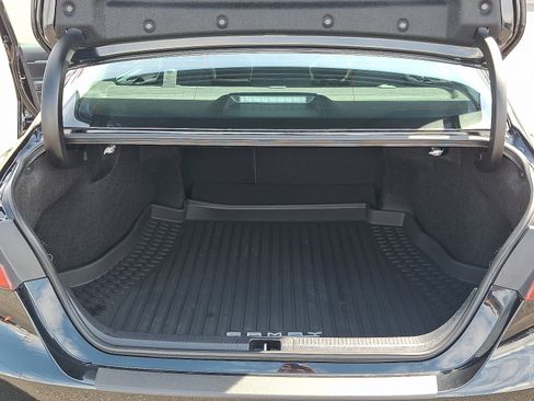 Certified 2024 Toyota Camry SE w/ Cold Weather Package FWD image 31