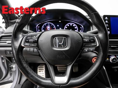 Used 2022 Honda Accord Sport image 10