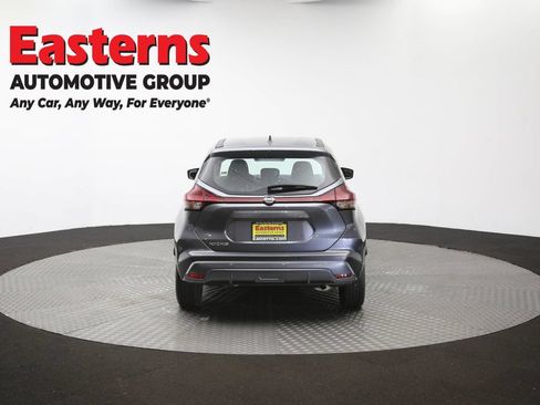 Used 2024 Nissan Kicks S FWD image 32