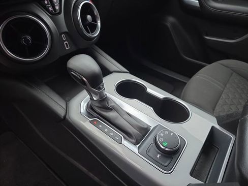 Used 2021 Chevrolet Blazer LT image 27