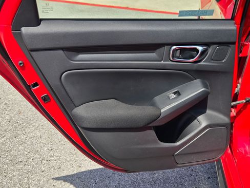 Used 2024 Honda Civic Sport image 15
