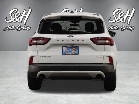 Used 2023 Ford Escape Active AWD/4WD image 16