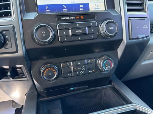 Used 2022 Ford F350 XLT w/ XLT Value Package AWD/4WD image 34