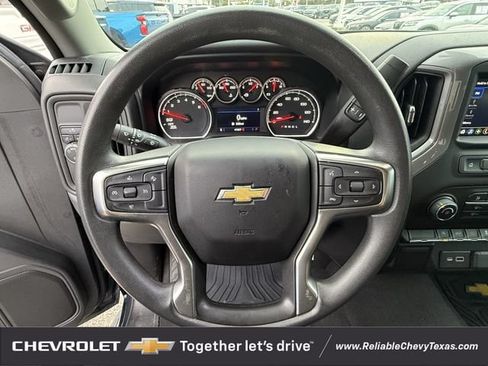 Used 2022 Chevrolet Silverado 1500 Custom w/ Safety Confidence Package RWD image 13
