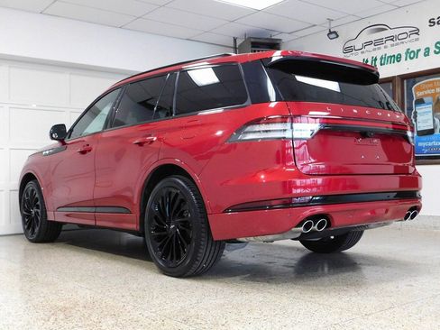 Used 2025 Lincoln Aviator Reserve w/ Equipment Group 201A image 8