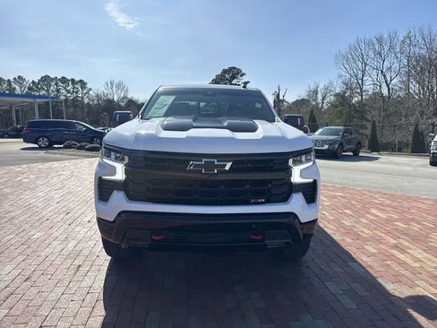 Used 2025 Chevrolet Silverado 1500 LT Trail Boss w/ Convenience Package II image 31