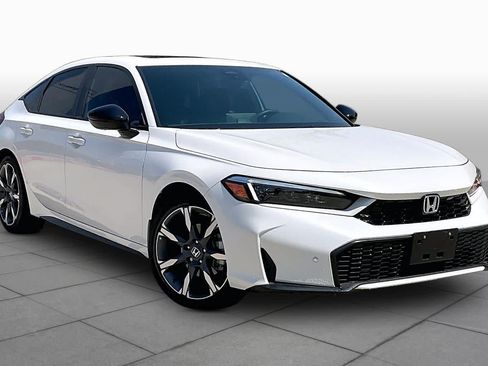 Used 2025 Honda Civic Sport Touring image 3