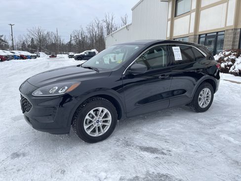 Certified 2022 Ford Escape SE w/ Convenience Package image 8