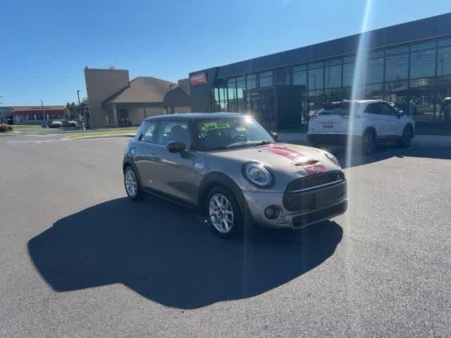 Used 2021 MINI Cooper S FWD image 3