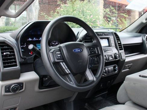 Used 2022 Ford F250 XL w/ STX Appearance Package image 18