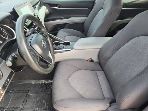 Used 2023 Toyota Camry LE FWD image 12