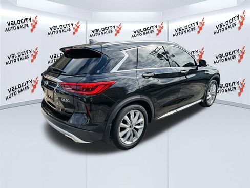 Used 2019 INFINITI QX50 Luxe w/ Cargo Package image 3
