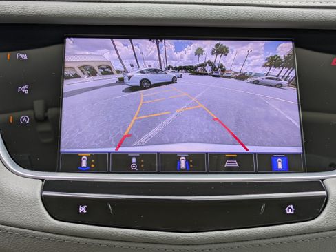 Used 2024 Cadillac XT5 Premium Luxury w/ Technology Package FWD image 29