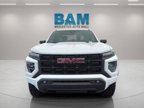 New 2026 GMC Canyon Elevation w/ Convenience Package image 2