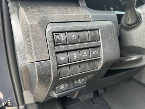 New 2026 Toyota Tacoma Limited image 15