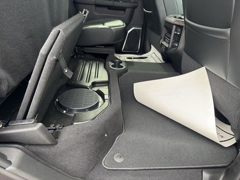 New 2026 RAM 2500 Laramie AWD/4WD image 12