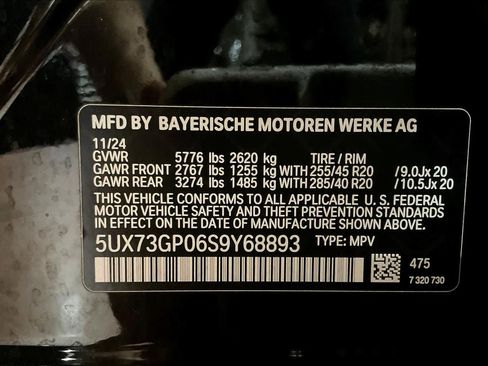 Used 2025 BMW X3 M50 w/ Premium Package image 35