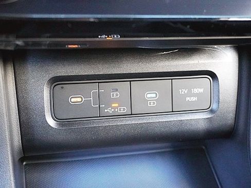 New 2026 Hyundai Tucson Limited image 36