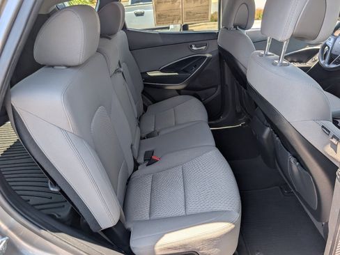 Used 2018 Hyundai Santa Fe Sport FWD image 5