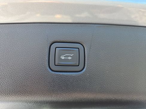 Certified 2025 Chevrolet Blazer LT w/ Convenience Package AWD/4WD image 13