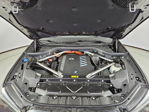 Certified 2023 BMW X5 xDrive45e w/ Parking Assistance Package image 6