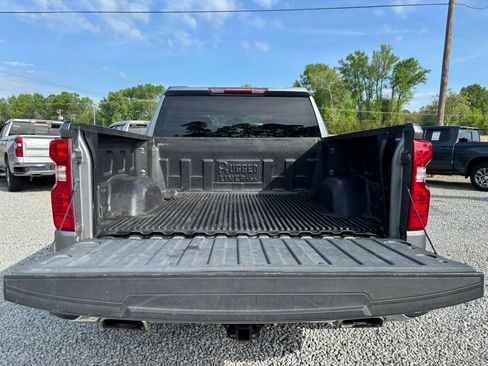 Used 2021 Chevrolet Silverado 1500 LT w/ Z71 Off-Road Package image 12